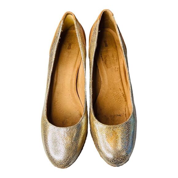 ANTHROPOLOGIE SCHULER and Sons Philadelphia Leather Metallic Gold Pumps High Hee - Picture 8 of 10